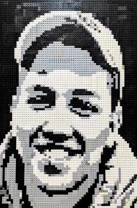 Chris Thomas